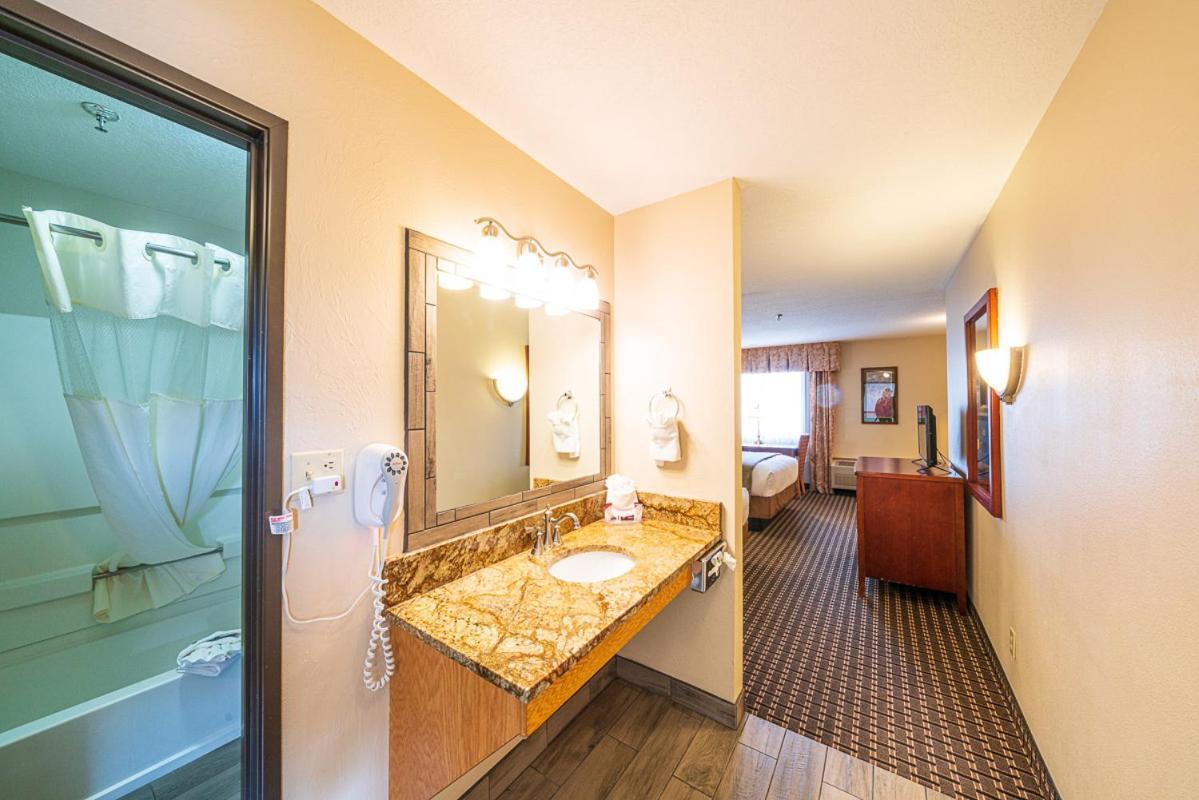 Alpine Inn & Suites Gunnison Luaran gambar